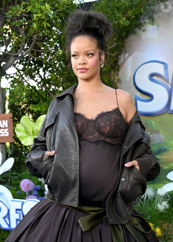 Le 13 juillet 2025, Rihanna a assisté à la première à Los Angeles du film “Les Schtroumpfs” produit par Paramount Pictures, aux studios Paramount à Los Angeles, Californie (réf. : 250713A1). GOFF INF / BESTIMAGE