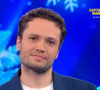 En effet, il a 16 colocataires !

Raphaël, Maestro de N'oubliez pas les paroles - capture d'écran France 2