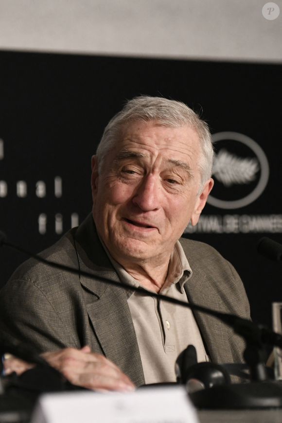Robert de Niro à la conférence de presse du film Killers Of The Flower Moon" lors du 76ème Festival International du Film de Cannes le 21 mai 2023.

© Pool / Bestimage