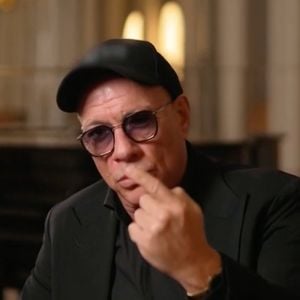 Jean-Claude Van Damme s'est livré comme jamais dans "Le portrait de la semaine" dans l'émission "Sept à Huit", diffusée sur TF1.