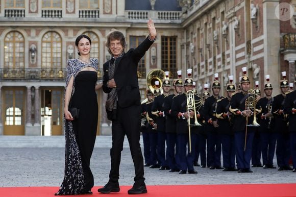 Le chanteur anglais Mick Jagger et sa compagne, la chorégraphe américaine Melanie Hamrick, - Dîner d'Etat au château de Versailles en l'honneur de la visite officielle du roi et de la reine d'Angleterre en France (20 - 22 septembre 2023). © Stéphane Lemouton / Bestimage
