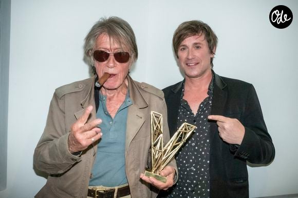 Il ressentait une responsabilité liée à ses parents.

Jacques Dutronc (Victoire d'honneur) avec son fils Thomas Dutronc en backstage lors la 37ème cérémonie des Victoires de la musique à la Seine musicale de Boulogne-Billancourt, le 11 février 2022.
© Cyril Moreau / Tiziano Da Silva / Bestimage