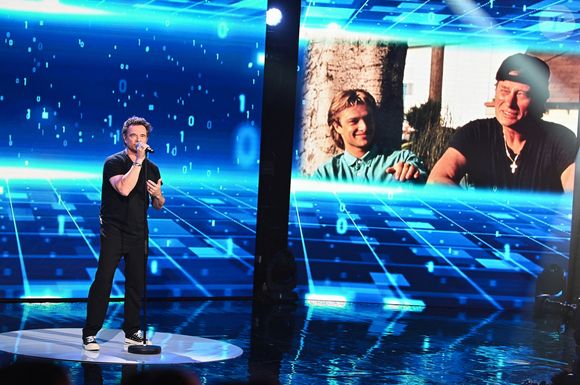 Exclusif - David Hallyday lors de l'enregistrement de l'émission "Famille je vous aime" présentée par M. Drucker et qui sera diffusée le 13 juin 2025 sur France 3, aux Studios rive gauche à Paris, France, le 15 avril 2025. © Clovis-Gaffiot/Bestimage