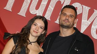 Nouvelle sortie pour Elsa Bois et Florent Manaudou : le duo invité à soutenir un couple d'amis célèbre, lors d'un événement en dehors de Paris