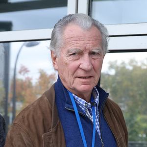 Exclusif - William Leymergie - Arrivées lors de l'enregistrement de l'émission "Vivement Dimanche" (du 16 novembre) à Paris le 22 octobre 2025. © Bestimage