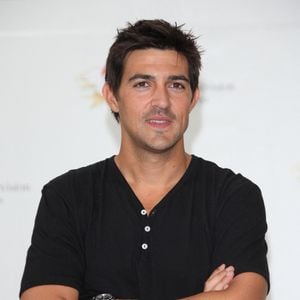 Dans une interview rapportée par L’Équipe, celui qui est brouillé avec Sylvie Tellier précise que sa passion pour le golf est née alors qu’il accompagnait sa fille.

Jean-Pascal Lacoste pose pour un photocall pour " Section de recherches " lors du 51ème Monaco TV Festival.