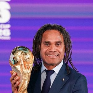 Christian Karembeu au Tirage au sort des barrages pour la qualification de la Coupe du Monde de la FIFA 2026 (World Cup) au siège de la FIFA à Zurich, le 20 novembre 2025.

Psnewz /Bestimage