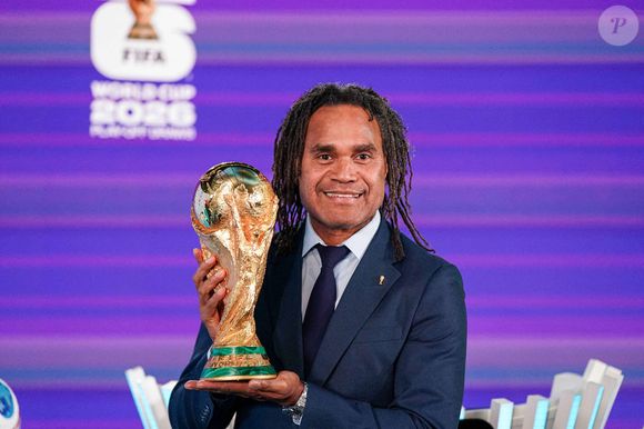 Christian Karembeu au Tirage au sort des barrages pour la qualification de la Coupe du Monde de la FIFA 2026 (World Cup) au siège de la FIFA à Zurich, le 20 novembre 2025.

Psnewz /Bestimage