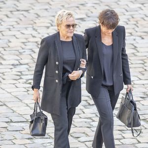 Muriel Robin et Anne Le Nen lors d'un hommage militaire à l'ancien président français Jacques Chirac aux Invalides (Hôtel des Invalides) à Paris le 30 septembre 2019. L'ancien président français Jacques Chirac est décédé le 26 septembre 2019 à l'âge de 86 ans. Photo de Loic Baratoux/ABACAPRESS.COM