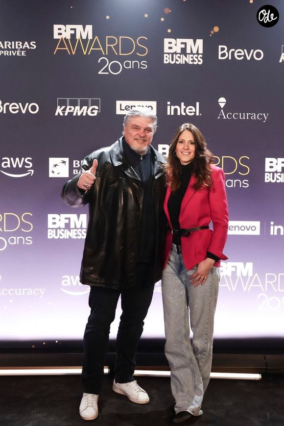 David Douillet et sa femme Vanessa, au photocall de la cérémonie des BFM awards au Grand Palais à Paris le 13 janvier 2025. © Jack Tribeca / Bestimage