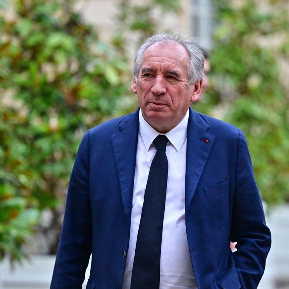 Plus de 22 ans après, BFM TV a retrouvé la trace de Yacine G., âgé de 11 ans à l’époque des faits

Le Premier ministre François Bayrou reçoit les représentants politiques à Matignon, en vue de former son gouvernement, le 17 décembre 2024. 
© Christian Liewig / Bestimage