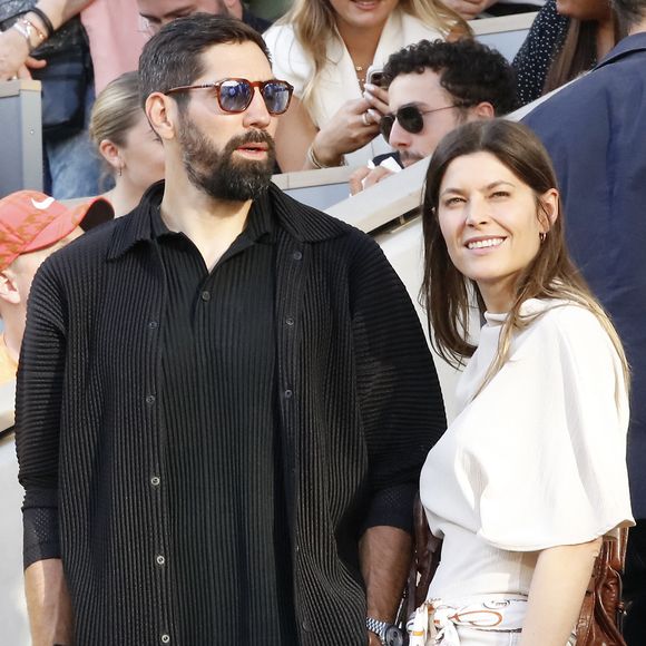 Nikola Karabatic et sa femme Géraldine Pillet - Soirée "Gael & Friends" à Roland Garros sur le court Philippe Chatrierà Paris le 21 mai 2026. © Marc Ausset-Lacroix/Bestimage