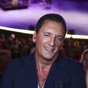 Exclusif - Dany Brillant lors de l'enregistrement de l'émission La Grande Fête de Carcassonne, diffusée le samedi 6 septembre à 21.10 sur France 2, dans la Cité Médiévale de Carcassonne, France, le 24 juin 2025. © Jack Tribeca/Bestimage