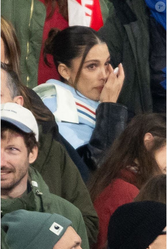 Pour finir avec des larmes de joie

Exclusif - Iris Mittenaere lors du match de rugby du Tournoi des Six Nations France contre Angleterre au Stade de France à Saint-Denis le 14 mars 2026. © AGENCE / BESTIMAGE