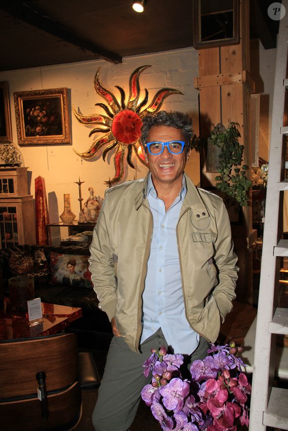 Ses abonnés l'ont soutenu 

Exclusif - Julien Cohen (antiquaire français et Affaire conclue) lors de la soirée La Fête des Puces 2023 "Puces & Nature - La Nature dans les Arts Décoratifs" aux Puces de Saint-Ouen, Proche de Paris , France, le 5 octobre 2023. © Philippe Baldini/Bestimage