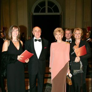 Hélène Carrère d'Encausse, son mari Louis et leurs filles Marina et Nathalie - Soirée de gala à Versailles en hommage à Maria Callas.