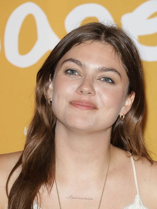 Louane : après plus de 10 ans de carrière, elle s’est lancée dans une nouvelle aventure professionnelle