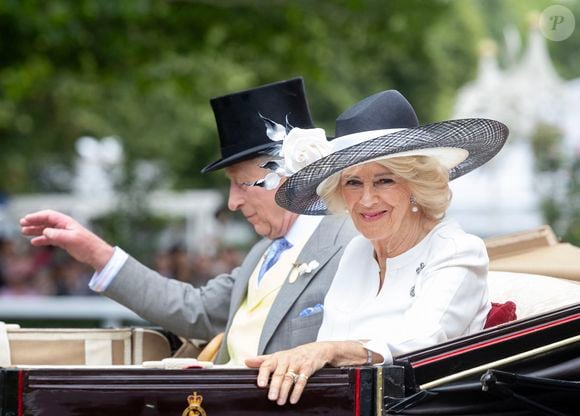 Le roi Charles III d'Angleterre et Camilla Parker Bowles, reine consort d'Angleterre à Ascott en juin 2025
©GOFF INF / BESTIMAGE