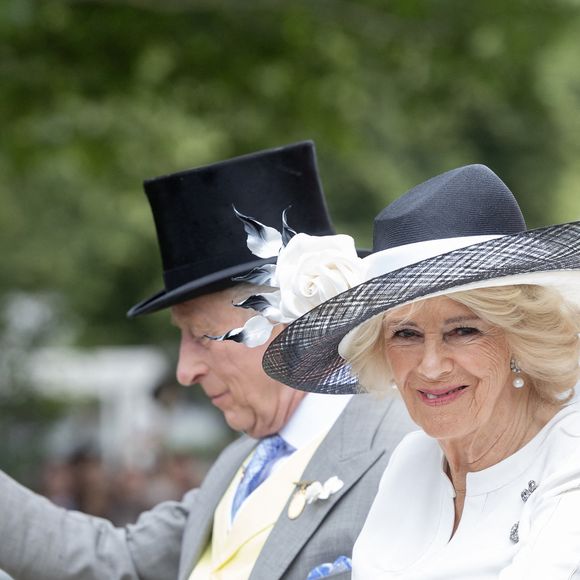 Le roi Charles III d'Angleterre et Camilla Parker Bowles, reine consort d'Angleterre à Ascott en juin 2025
©GOFF INF / BESTIMAGE