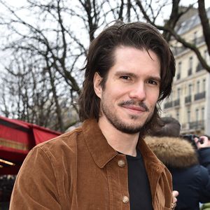 François Civil affrontera notamment son meilleur ami Pierre Niney aux César, pour celui du Meilleur acteur.

Exclusif -  François Civil - Arrivée au déjeuner des nommés aux César au Fouquet's à Paris. © Giancarlo Gorassini / Bestimage