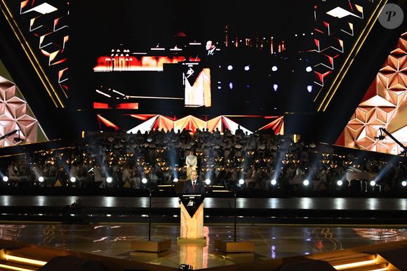 Le musée fait plus de 500 000 mètres carrés.

Le président égyptien Abdel Fattah Al-Sisi et la Première dame Entissar Al-Sisi assistent à la cérémonie d'inauguration du Grand Musée égyptien au Caire, en présence de délégations d'environ 80 pays, de représentants d'organisations internationales et régionales et de grandes entreprises mondiales. © Zuma Press/PsnewZ/Bestimage