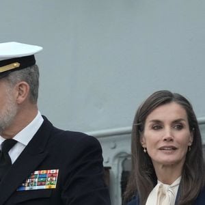 Le roi Felipe VI et la reine Letizia d'Espagne président les adieux du « Juan Sebastián de Elcano » avec l'Infante Leonor comme aspirante à Cadix - 11 janvier 2025