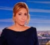 Léa Salamé présente son premier journal de 20 heures sur France 2 le 1er septembre 2025. © Alain Guizard / Bestimage