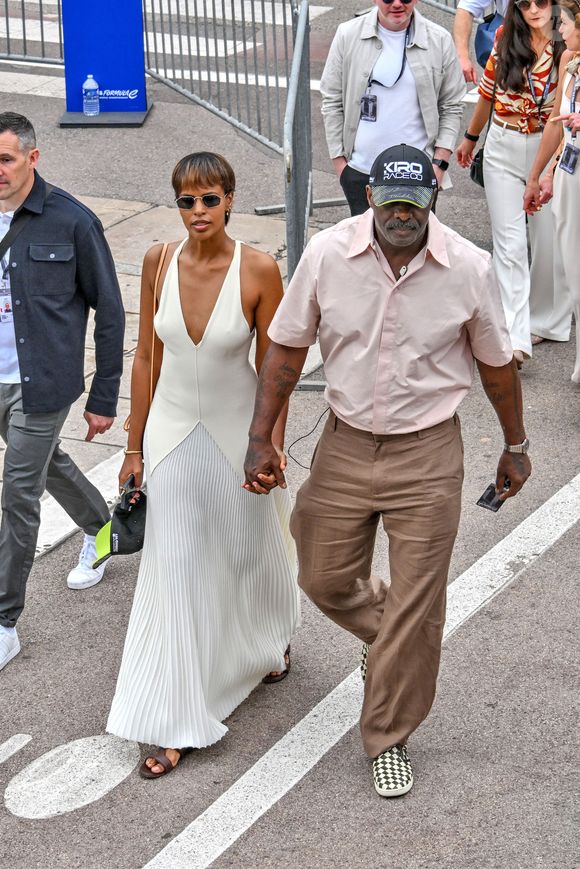 Idris Elba et sa femme Sabrina Dhowre Elba durant le Monaco E-Prix 2025, Round 6, le 3 mai 2025. Le pilote Nissan Oliver Rowland a remporté la course devant Nick De Vries suivi par Jacke Dennis. C'est la 8eme édition du Monaco E-prix. A l’occasion de la 11eme saison du Championnat du Monde ABB FIA Formula E, les monoplaces de 3eme génération ont parcouru les rues de la Principauté. © Bruno Bebert/Bestimage