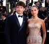 Autre personnalité remarquée sur le tapis rouge : Charles Leclerc.

Charles Leclerc et sa femme Alexandra - Montée des marches du film " La vie d'une femme " lors du 79ème Festival International du Film de Cannes, le 13 mai 2026. © Jacovides-Moreau / Bestimage