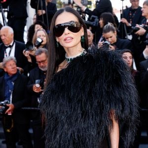 Demi Moore, membre du jury cette année, était également présente.


Demi Moore - Montée des marches du film " Fjord " lors du 79ème Festival International du Film de Cannes, le 18 mai 2026. © Jacovides-Moreau / Bestimage