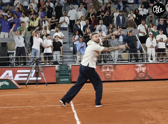 Matt Pokora - Soirée "Gael & Friends" à Roland Garros sur le court Philippe Chatrierà Paris le 21 mai 2026. ous les bénéfices de l’événement seront reversés à Terre d’Impact, le fonds de dotation de la FFT ainsi qu’à plusieurs associations (KELINA, fondée par F. Coquerel, la Fondation Epic…) © Marc Ausset-Lacroix/Bestimage