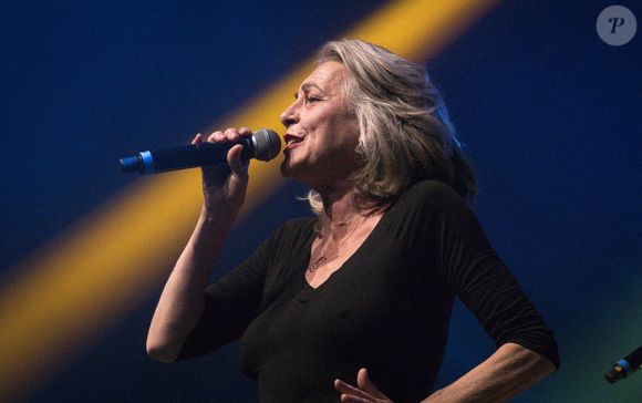 Lio - Les chanteurs de la tournée, les années 80, en concert au Phare à Chambéry le 25 novembre 2022. Sandrine Thesillat / Panoramic / Bestimage