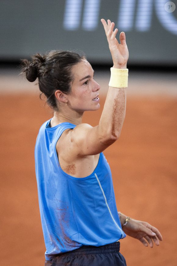 La française Loïs Boisson remporte le quart de finale face à M.Andreeva lors des internationaux de France de Tennis de Roland Garros 2025 (Jour 11), à Paris, France, le 4 juin 2025. © Jacovides-Moreau/Bestimage