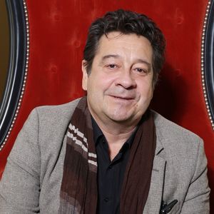 Laurent Gerra à la journée de pré ouverture du Festival du cinéma Français & gastronomie d'Aix-les-Bains le 2 juin 2025. Le festival se tient du 3 au 7 juin 2025

© Denis Guignebourg / Bestimage