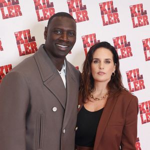 Omar Sy et Helene Sy assistent à la première de " Killer " qui s'est tenue au Pathe Palace à Paris, France, le 21 octobre 2024. Photo par Jerome Dominé/ABACAPRESS.COM