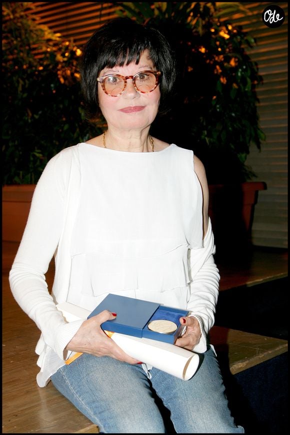 Récompensée par une Victoire de la Musique en 1987, elle laisse derrière elle un héritage musical composé de cinq albums.

Rétro - Décès de Guesch Patti à lâge de 80 ans des suites d'une longue maladie - --EXCLUSIF-- GUESCH PATTI (PRIX RENÉ JEANNE ) - REMISE DE PRIX PRINTEMPS SACEM 2008 .
Guillaume Gaffiot/Bestimage
