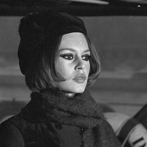 Archives - En France, à Paris, Brigitte BARDOT sur le plateau de l'émission "Show Bardot". Le 15 novembre 1967 © Bernard Leguay via Bestimage