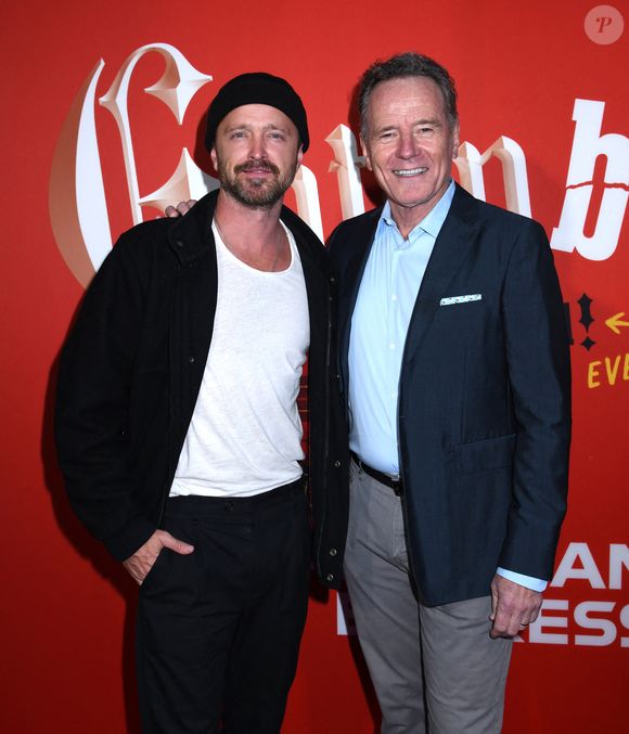 Le 12 octobre 2023, à New York, Aaron Paul et Bryan Cranston assistent à la soirée d'ouverture de Broadway de "Gutenberg ! La comédie musicale !" au James Earl Jones Theatre. © Photo Image Press via ZUMA Press Wire)