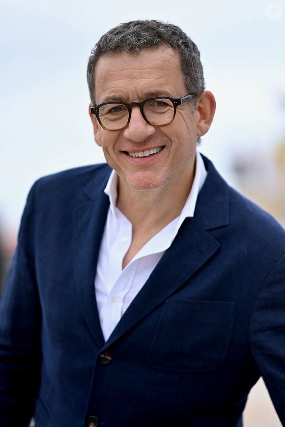 Dany Boon participe au photocall de La Famille Hennedricks lors du 38ème Festival du Film de Cabourg - Quatrième jour le 15 juin 2024 à Cabourg, France. Photo by Franck Castel/ABACAPRESS.COM