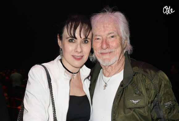 Hugues Aufray avec sa femme Muriel Mégevand - Concert de Chantal Goya "Sur la route enchantée" au Palais des Congrès à Paris le 18 mai 2024. © Coadic Guirec/Bestimage