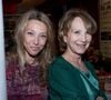 Laura Smet partage des confidences émouvantes sur les derniers mois de sa mère, Nathalie Baye. 

Laura Smet et sa mère Nathalie Baye - Soirée en l'honneur de Nathalie Baye, organisée par Louis Michel Colla, à La Chope des Puces, restaurant mythique de Marcel Campion à Saint-Ouen.
© Cyril Moreau / Bestimage