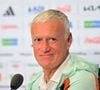Didier Deschamps est le sélectionneur de l'équipe de France de football

Didier Deschamps en pleine conférence de presse à Philadelphie en Pennsylvanie.  
Crédit : SPP / PsnewZ / Bestimage