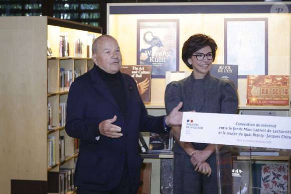 Marc Ladreit de Lacharrière est l'un des mécènes français les plus généreux : le président de Fimalac, passionné par l'art, consacre une partie de sa fortune, depuis de longues années, à des œuvres culturelles.

Signature de la 2ème convention entre Fimalac et le Musée du Quai Branly, en présence de Marc Ladreit de Lacharrière, Rachida Dati et Emmanuel Kasarhérou, Paris, France. Jack Tribeca / Bestimage