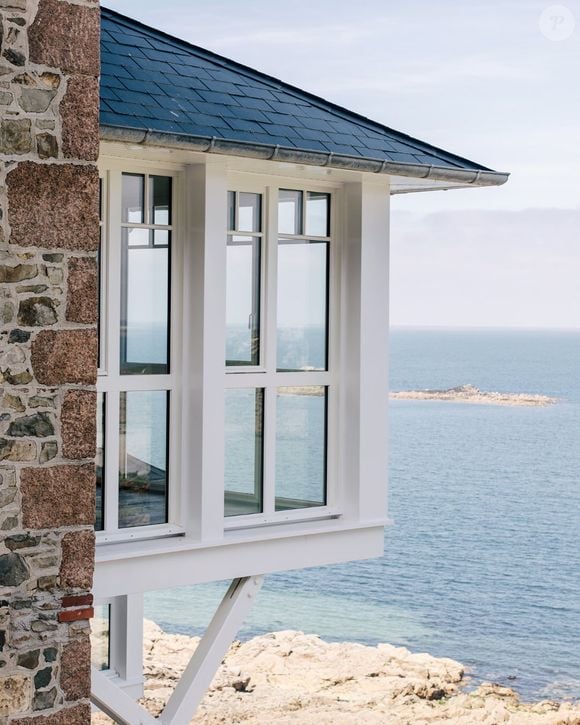 Hôtel Les Bassans où séjourne Apolline de Malherbe pour les vacances.