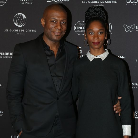 Au mois de juillet 2022, Harry Roselmack et son ex-épouse Chrislaine avaient tous les deux annoncé leur séparation, sur les réseaux sociaux.

Harry Roselmack et son ex-femme Chrislaine au photocall de la 11e cérémonie des Globes de Cristal au Lido à Paris le 30 janvier 2017. © CVS / Bestimage