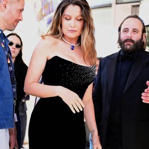 Laetitia Casta et Vincent Macaigne à la sortie de l'hôtel Marriott lors du 79ème Festival International du Film de Cannes (12 - 23 mai 2026), le 15 mai 2026.
© Romain Doucelin / Bestimage