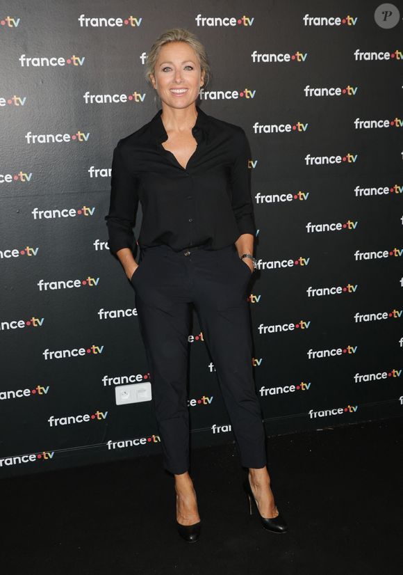 Anne-Sophie Lapix au photocall de la conférence de presse de rentrée de France Télévisions à Paris, France, le 4 septembre 2024. © Coadic Guirec/Bestimage
