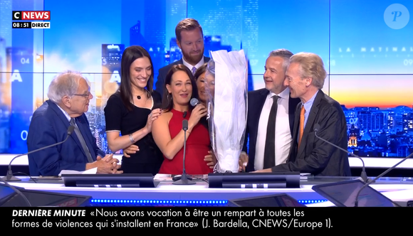 Alexandra Blanc quitte CNews quelques mois pour congé maternité.