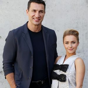 Les deux anciens compagnons, qui se sont rencontrés en 2008, sont les parents d’une fille, Kaya, née en 2014. 

Hayden Panettiere et son compagnon Wladimir Klitschko assistent au défilé de la collection homme printemps-été 2014 de Giorgio Armani lors de la Fashion Week de Milan, à Milan, en Italie, le 25 juin 2013. La Fashion Week se déroule du 22 au 25 juin. Photo de Canio Romaniello/Olycom/ABACAPRESS.COM