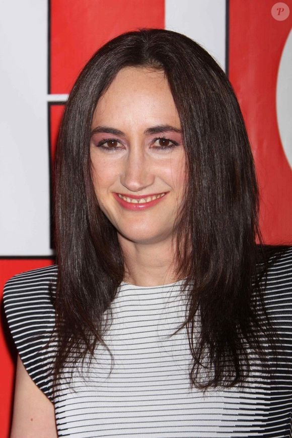 Sophie Kinsella, qui a vendu 45 millions de livres dans 60 pays, était à la tête d'une immense fortune.

L'auteur à succès Sophie Kinsella, connue pour sa série Confessions d'une accro du shopping, est décédée à l'âge de 55 ans des suites d'un cancer du cerveau. Photo par Backgrid USA / Bestimage